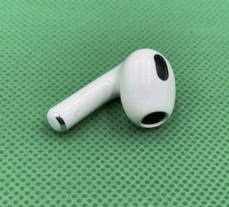 Apple AirPods 3rd Generation Left   Original A2564