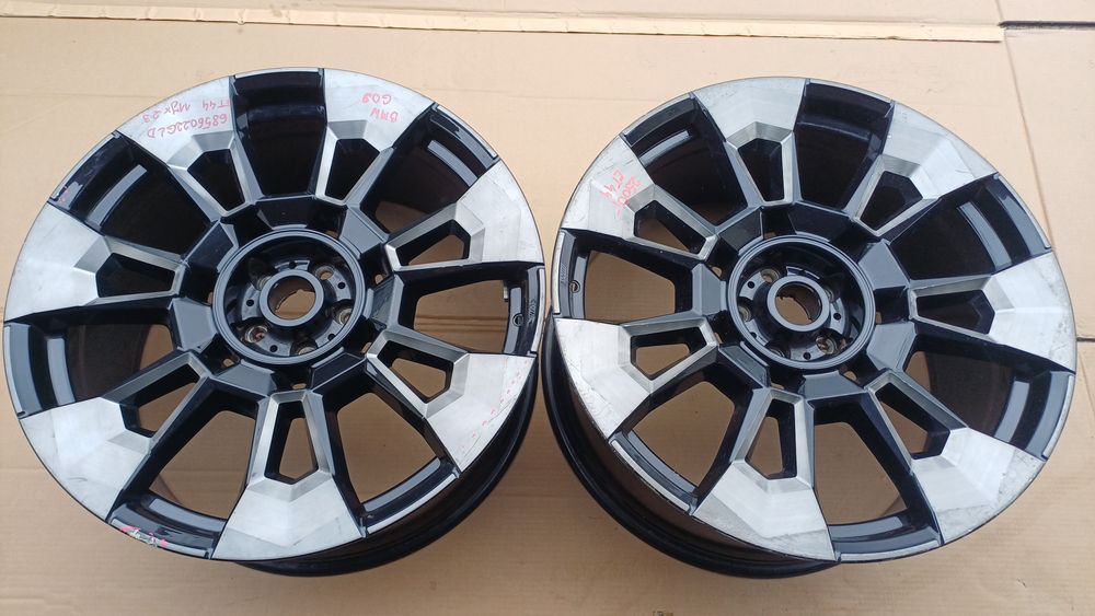 Felga aluminiowa bmw XM G09 11J23 et44