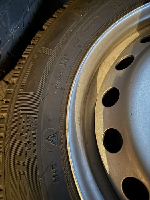 Диски Трафік Віваро з резиною