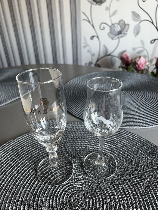 Продам бокал и рюмку