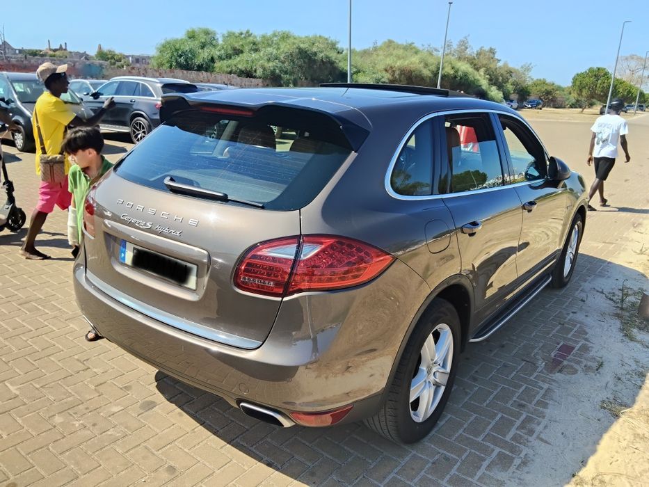 Porsche Cayenne S Hybrid 2011 | 380cv  Full Extras — photo 3