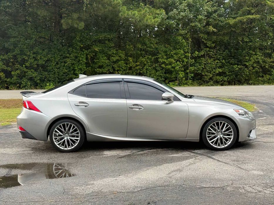 Lexus IS 250      2014