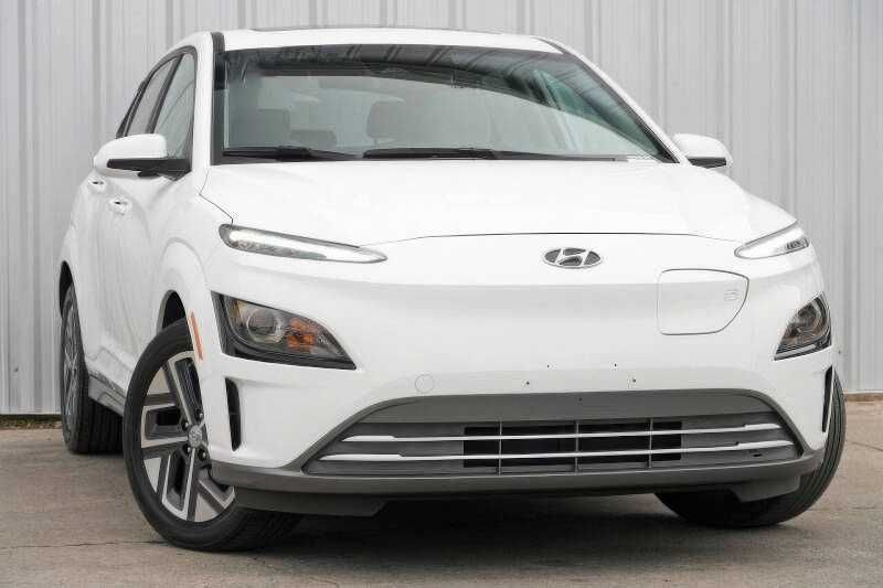 2022 Hyundai Kona Electric SEL