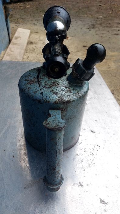 Паяльна лампа робоча