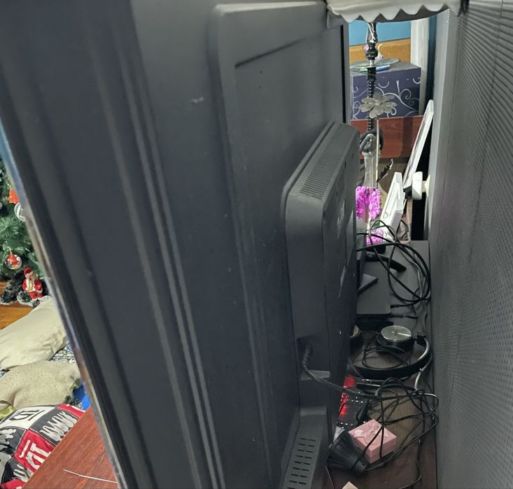 Продам телевизор ergo диагональ 50