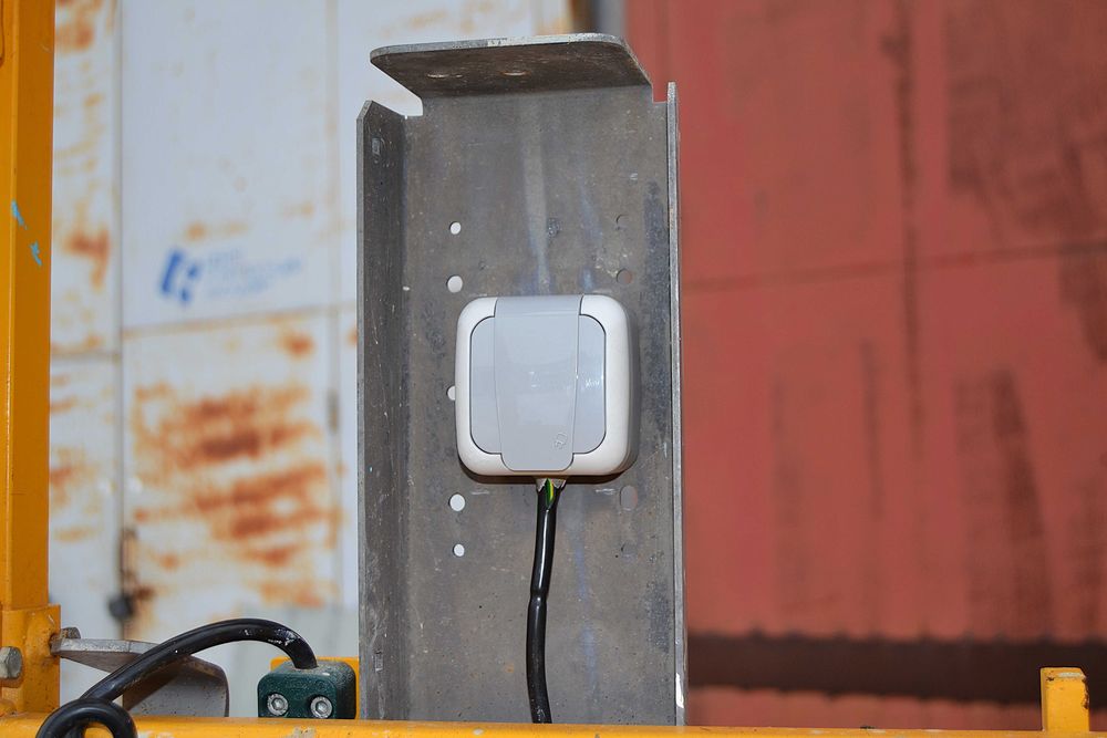 Ножничний електричний підйомник Haulotte Compact 10 N (висота 10 м)