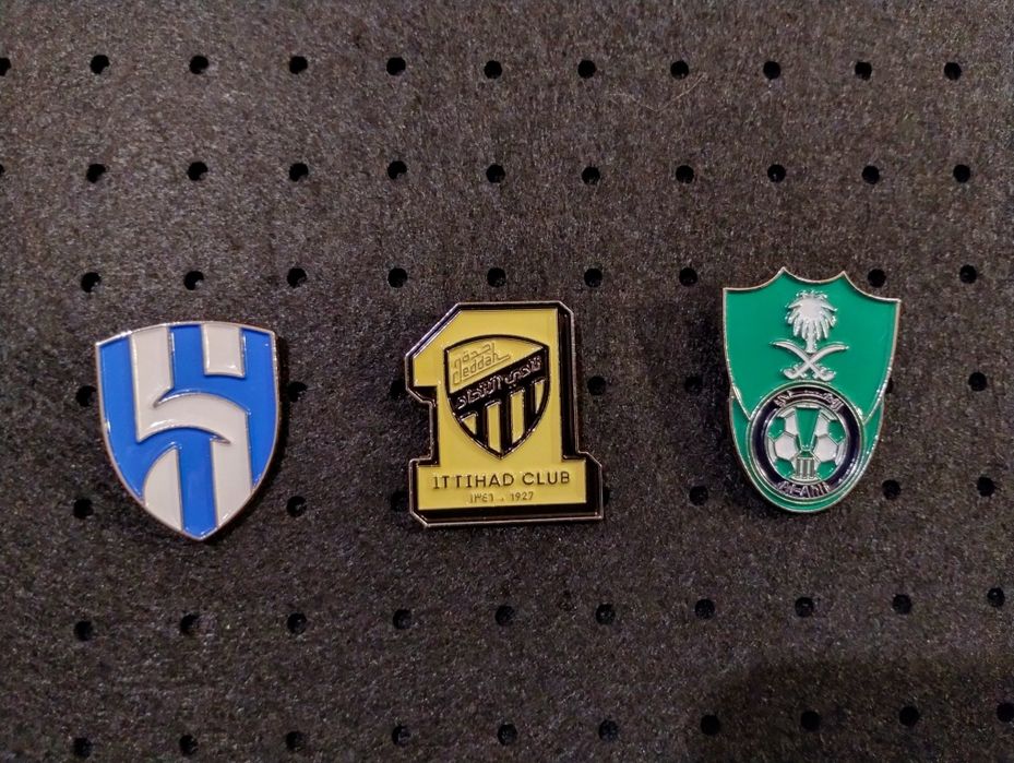 Kluby Arabia Saudyjska Al-Hilal Al-Ittihad Al-Ahli przypinki piny