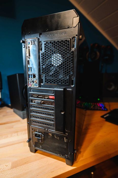 Komputer PC i5 8400, GTX 1070Ti, 32GB RAM DDR4, HDD 1TB, SSD 128GB