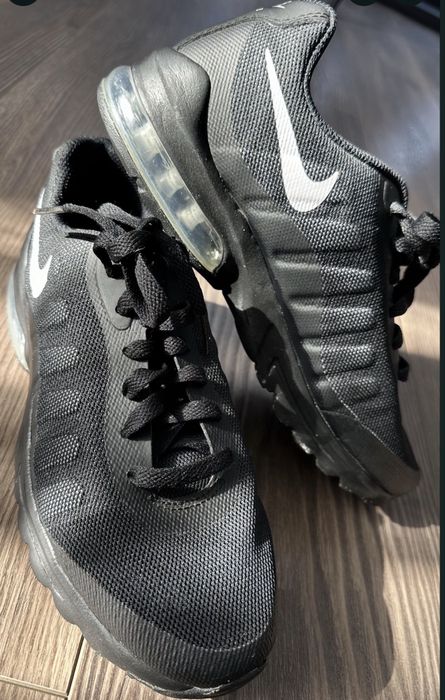 Кросівки Nike air max invigor унісекс модель на устілку 24 см