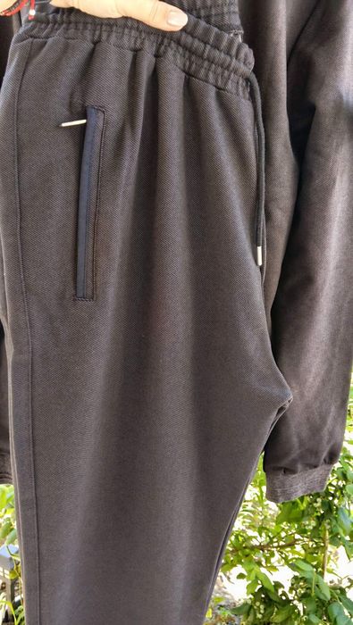 Продам чоловічий спортивний костюм BOSS (Розмір 3XL)