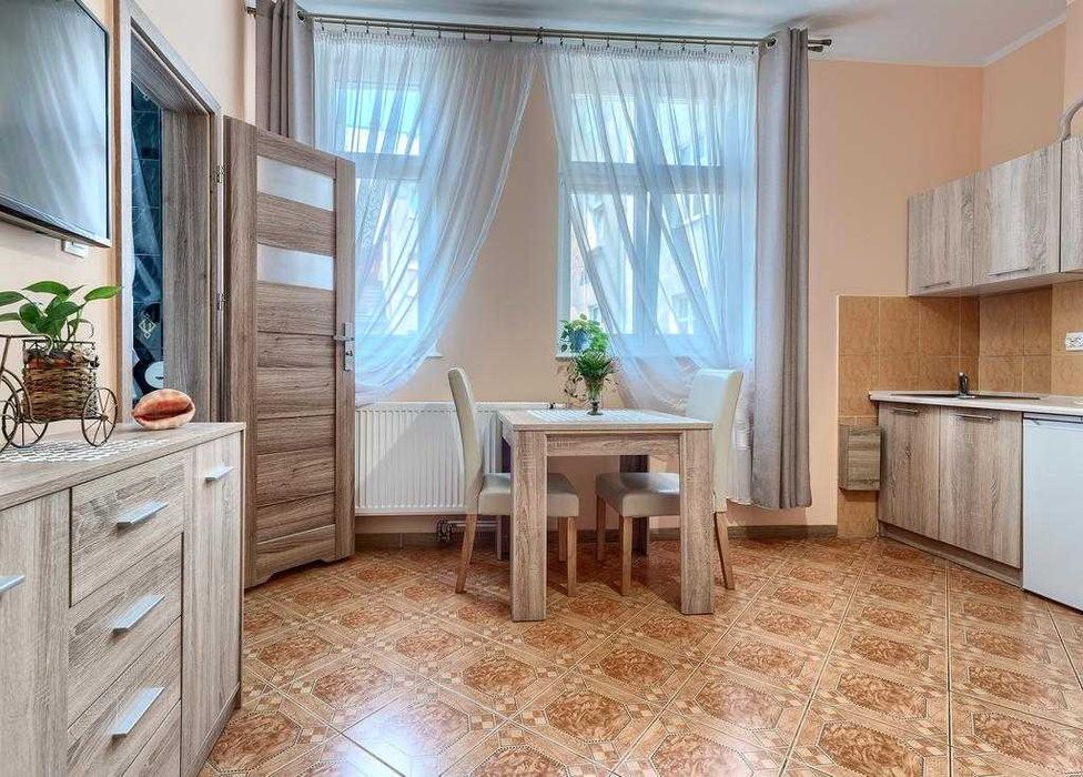 Apartament 2-3 osobowy w centrum 50 m. do ul. Monte-Cassino