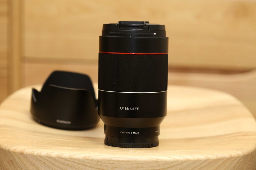 Об'єктив Rokinon af 35mm 1.4  Lens for Sony E (Samyang )