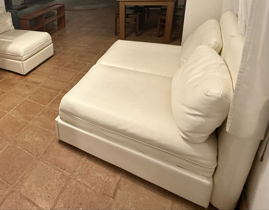 3 sofás cama individuais-ou casal juntos.