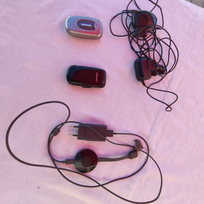 Material informático DEll, Magalhães, Samsung e ACER