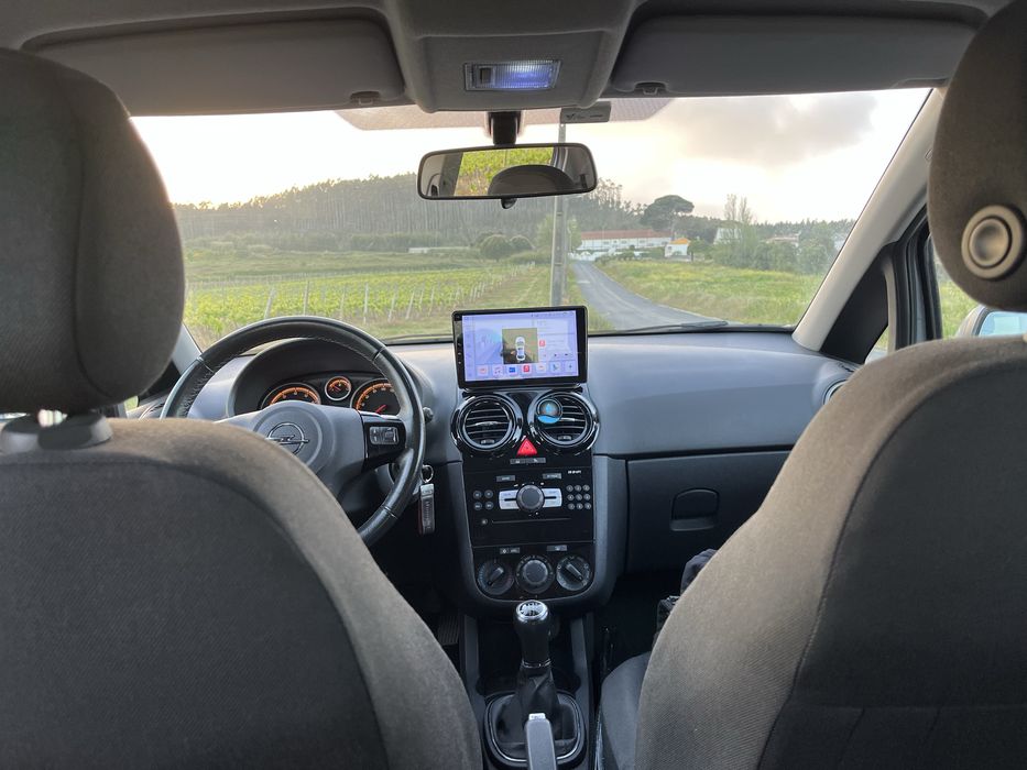 Opel Corsa — fotografia 11