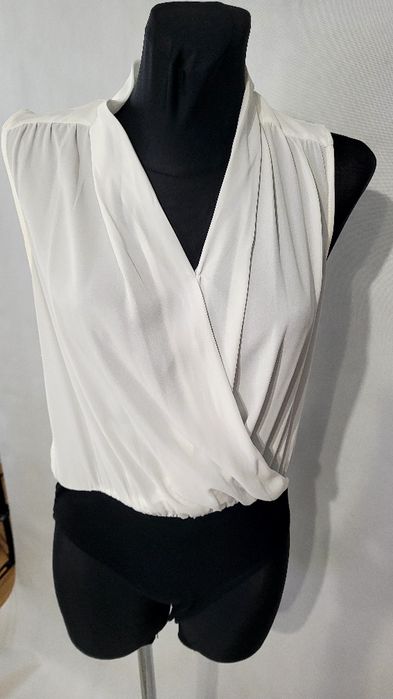 Eleganckie body ecru New Look, z metki rozm.8, ale dla mnie rozm.10.