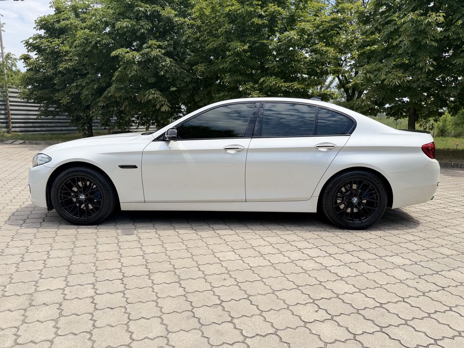 BMW 5 Series 2013 VIN WBA5C91050D459384 фото оголошення 3 з 15