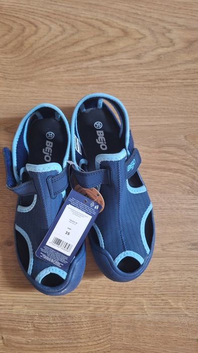 Sandały Bejo rozmiar 35