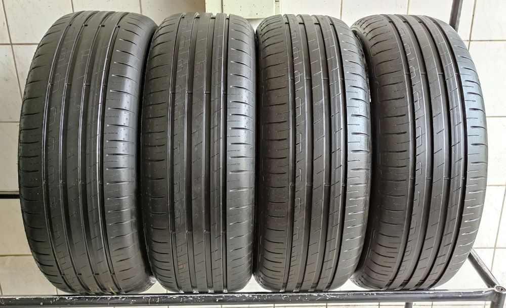 4x 215/55R17 Goodyear EfficientGrip Performance A/B/70dB JAK NOWE