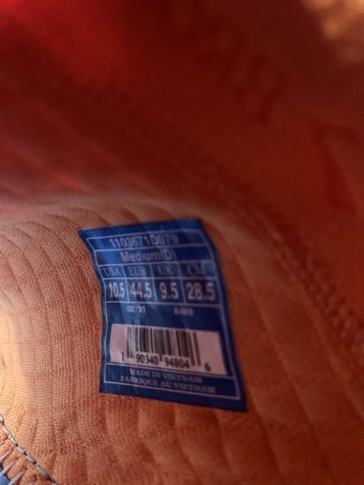 Brooks Aurora-BL DNA