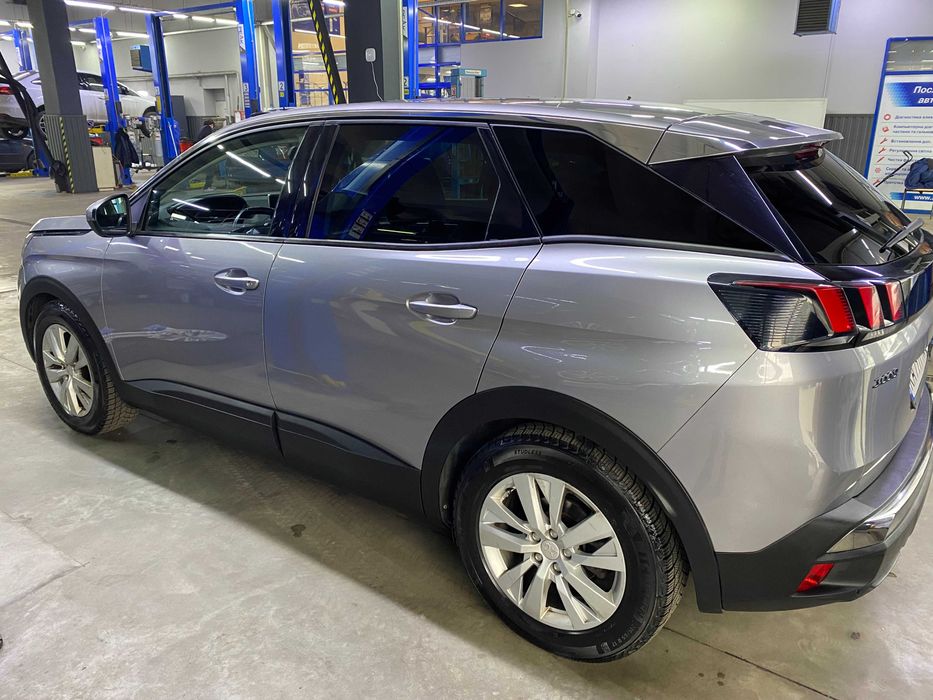 Продаю ПЕЖО 3008 2017 року