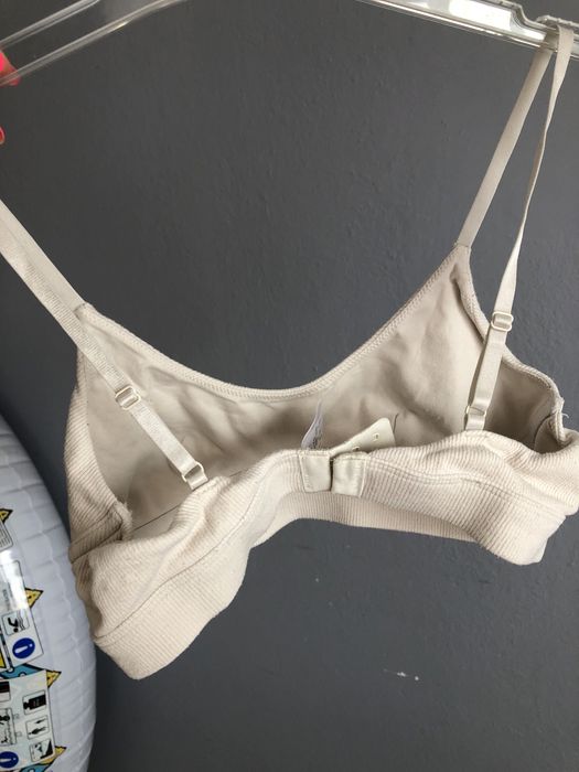 NA-KD biustonosz prążkowany premium r.M