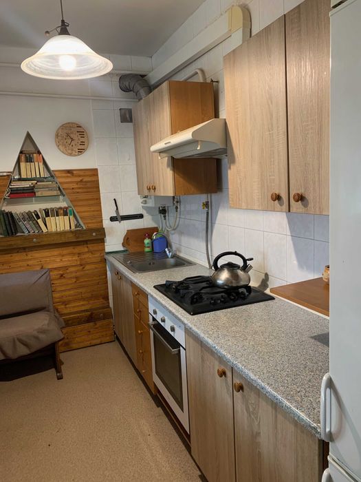 Невеликий будинок біля моря. Аркадія. Безперебійна електрика.