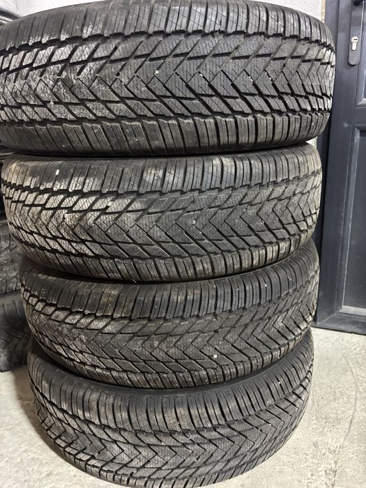 Шини 245 65 R17 RoyalBlack Royalwinter колеса гума покришки 4х4