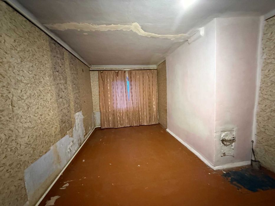 Продам будинок в районі школи Малодолинське