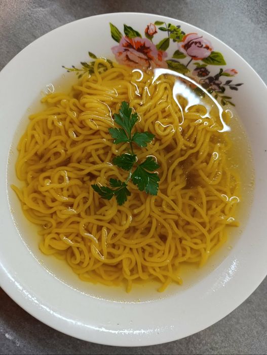 Makaron domowy z wiejskich jajek lub warzywny