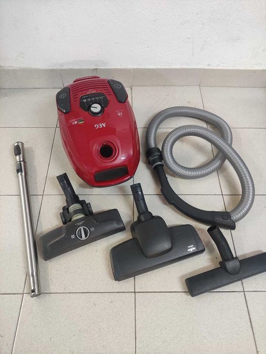 Aspirador de saco AEG VX7 Animal X-Power (DP13)