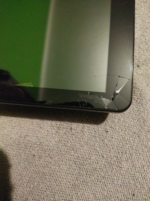 Tablet Kiano 100 % sprawny