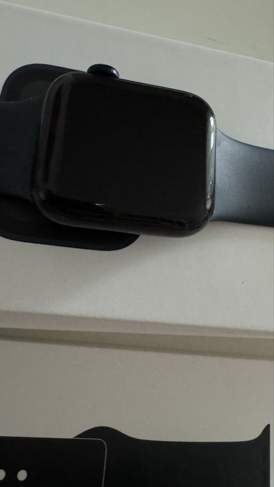 Продам годинник Apple Watch SE (GPS) (2‑го покоління)
