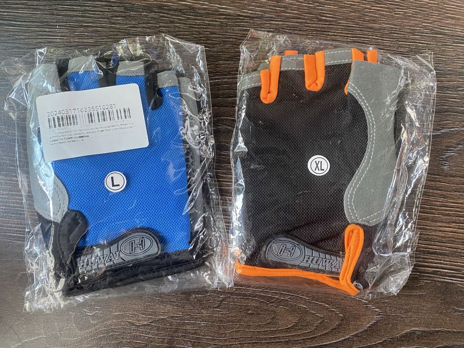 Спортперчатки без пальцев