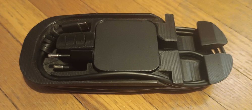 Steam Deck 64GB + karta Samsung 512GB