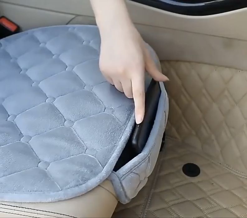 Накидки на сиденья комплект