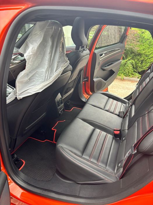 Renault Arkana 1.6 E-Tech RS line