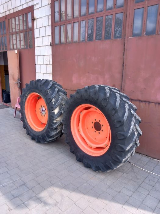 Koła do sadownika New Holland Kubota 440/65/R 28