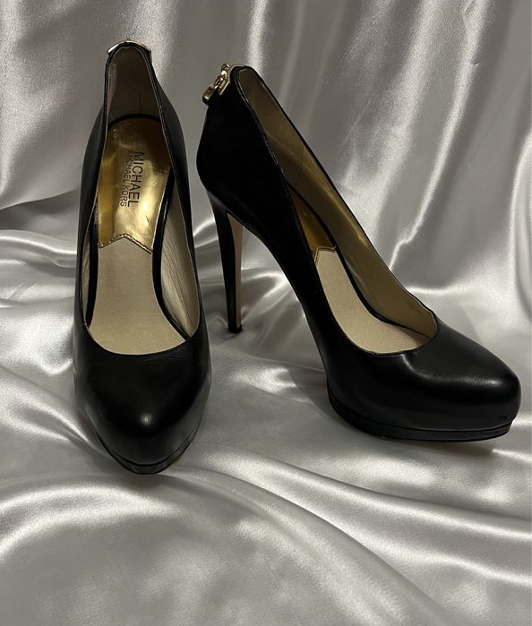 Чорні шкіряні туфлі-човники michael kors hamilton