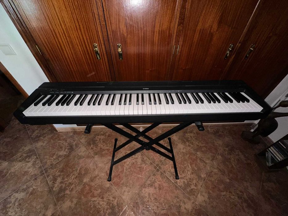 Piano Yamaya P45