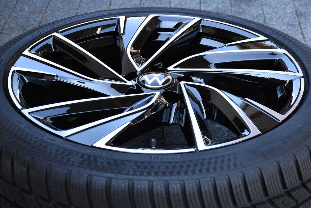 Nowe koła zimowe OEM VOLKSWAGEN Passat Adelaide 19" Continental 2025r
