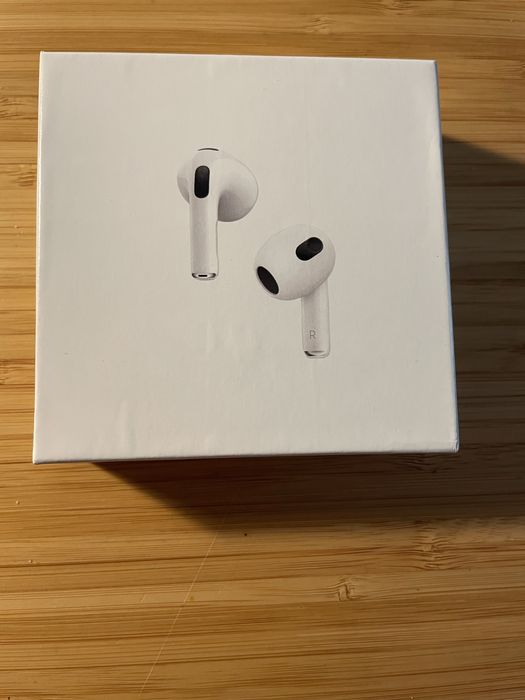 Airpods 3 sem fios