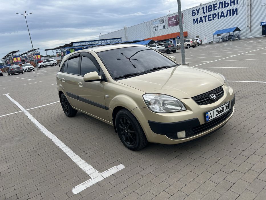 Продам KIA Rio  1,4  2008 рік, автомат