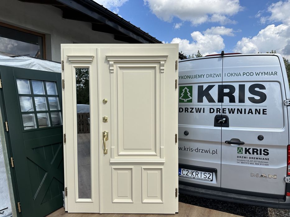 Drzwi zewnętrzne drewniane Dwuskrzydłowe Amerykańskie Schlage Montaż