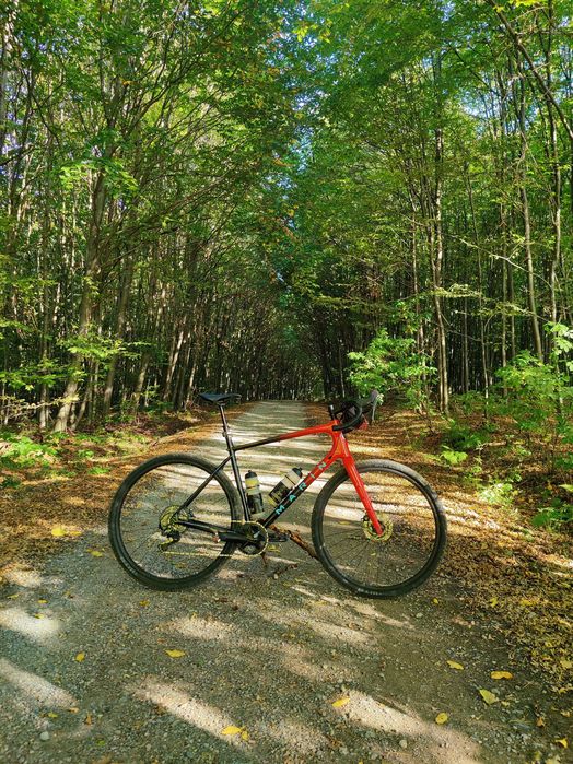 Gravel - Marin Headlands 2 - XL - Carbon, Niski Przebieg