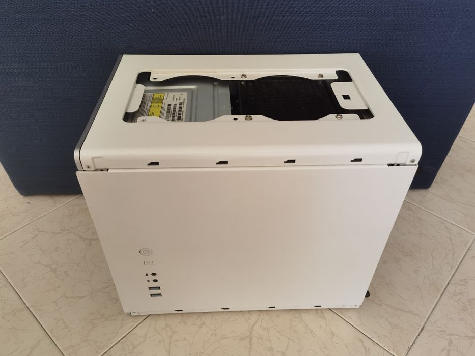 Desktop Office/NAS/Retro Gaming Consola Jogos i7 4gen (ler descrição)