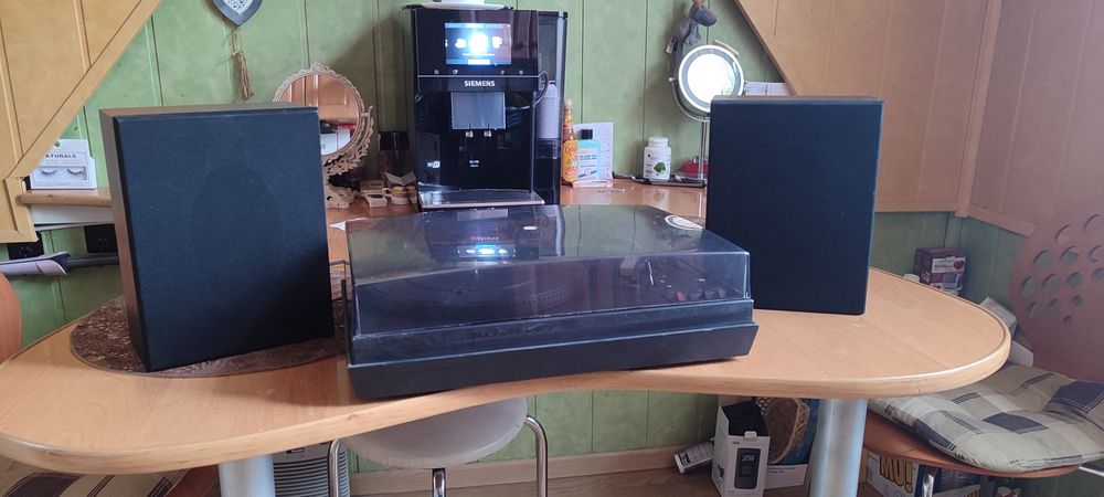 Gramofon Unitra WG- 903 Artur z drewnianymi kolumnami, sprawny poniżej