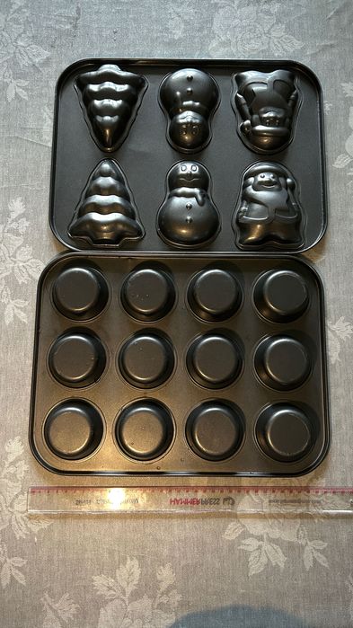 Антипригарна форма для печива новорічна для кексів