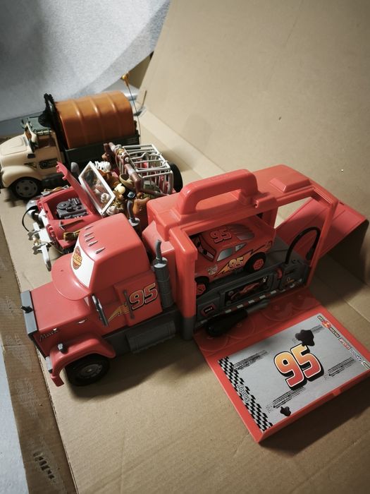 Brinquedos varios Disney