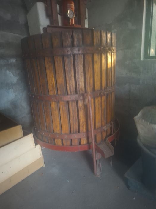Prensa de vinho hidráulica